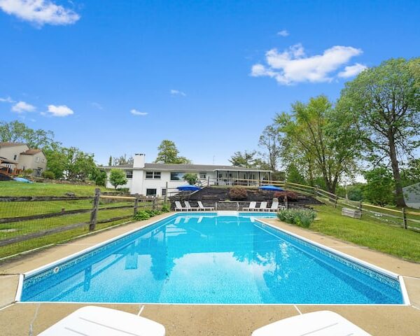 b82179fd-6465-40ac-8301-88c82b44cd51